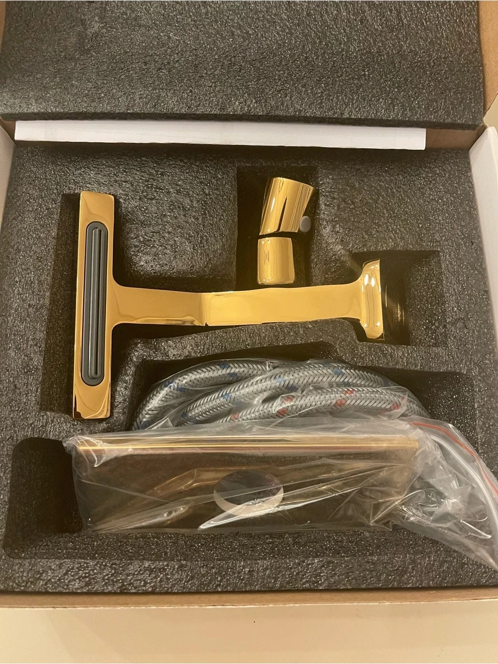BAKALA Waterfall Bathroom Faucet, model ‎2024-013-GD